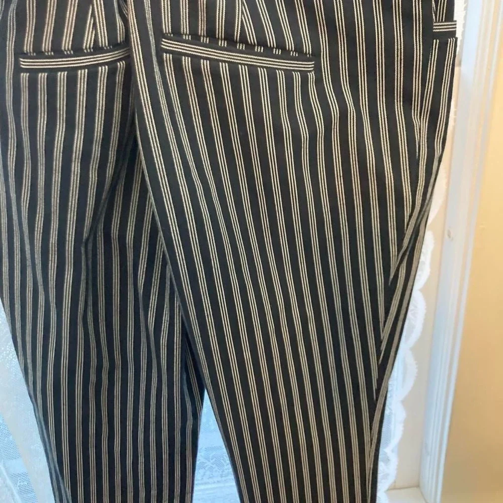 Banana Republic black and white striped trousers #stripes with pockets 6